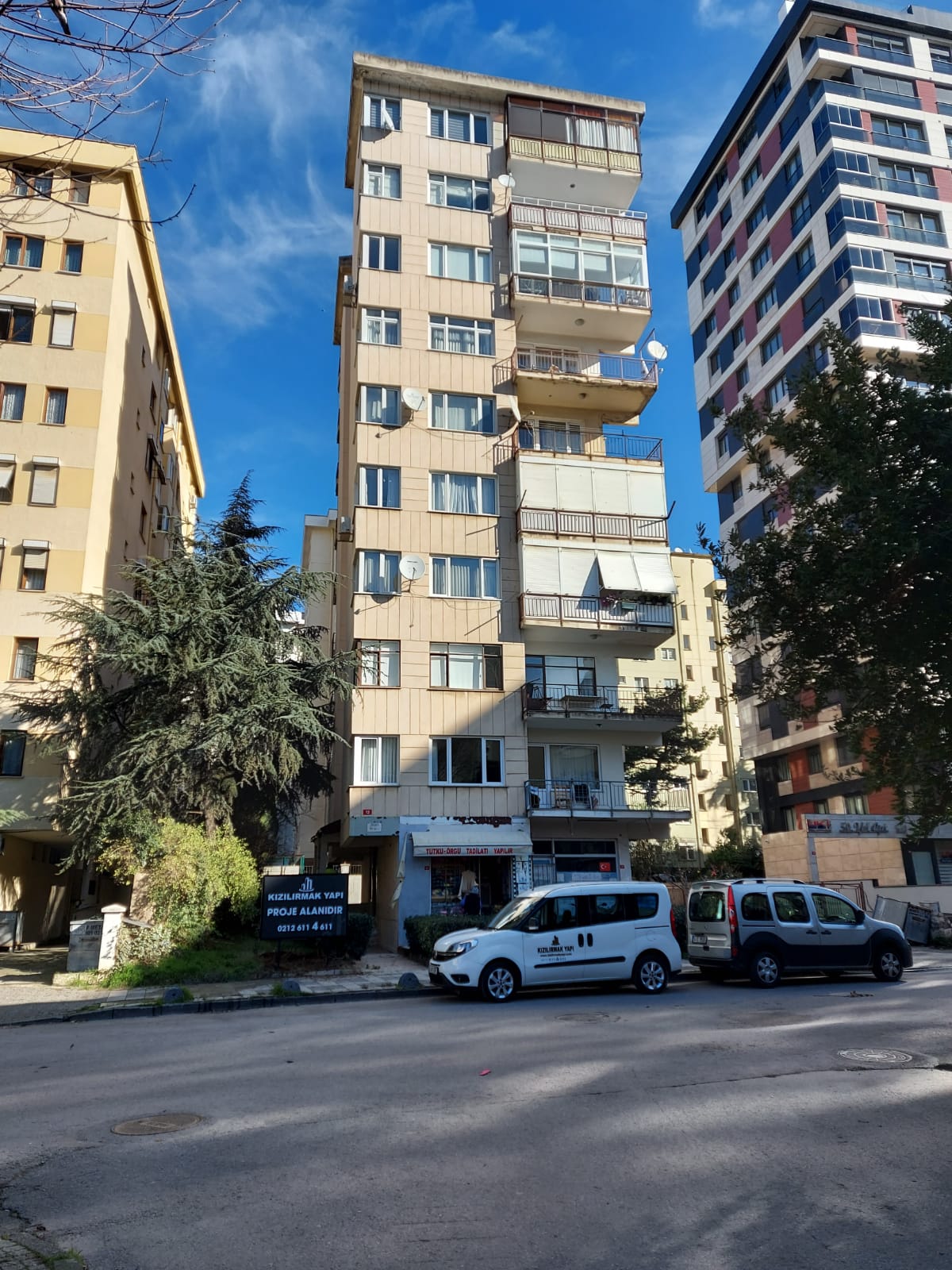 Göztepe mahallesi nadirağa sokak no: 12 Kadıköy- İstanbul